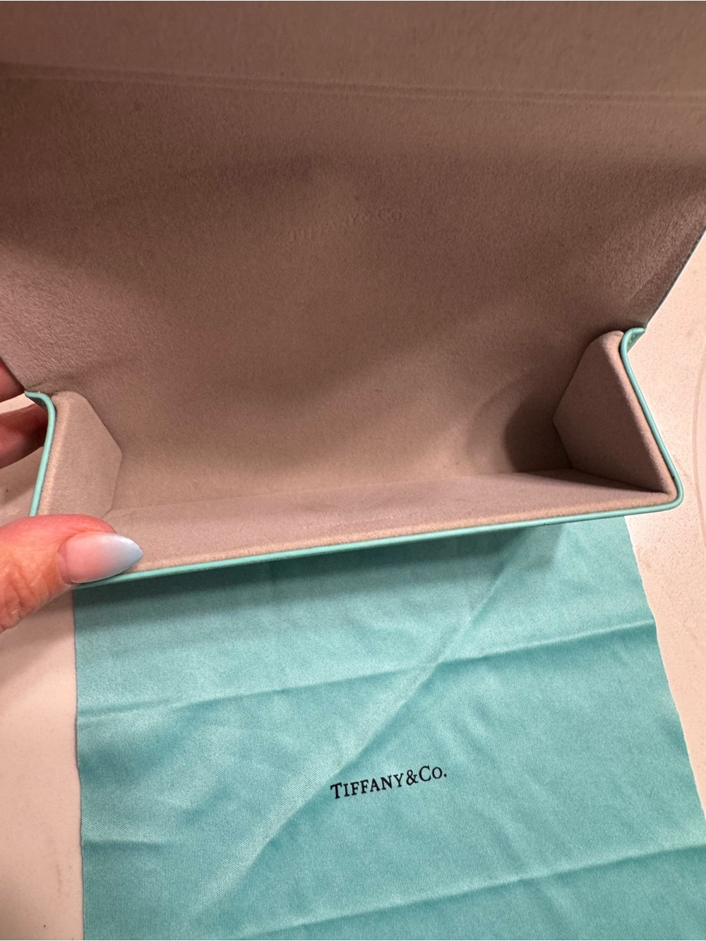 Tiffany & Co. Tiffany Blue Leather Sunglasses Case with Cloth - Picture 2 of 2